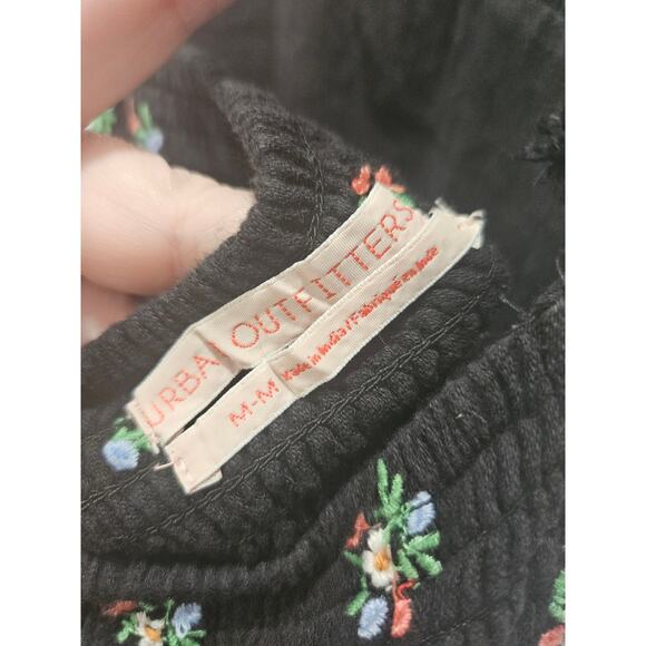 Vintage y2k Babydoll Embroidered Black Floral Dress Urban Outfitters Sz M Halter - Picture 4 of 9